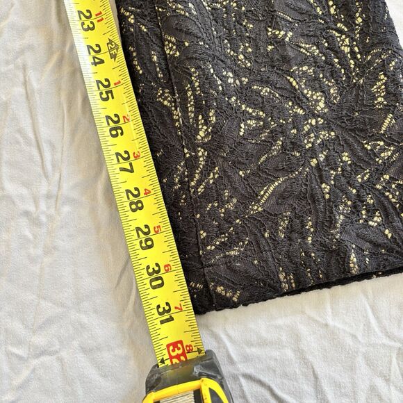 Black and Gold Cache Womens Pants Size 4 With Gold Accents Great Condition - Picture 3 of 6